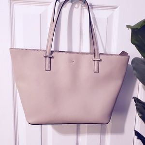 🐇Kate spade medium gray tote🐇